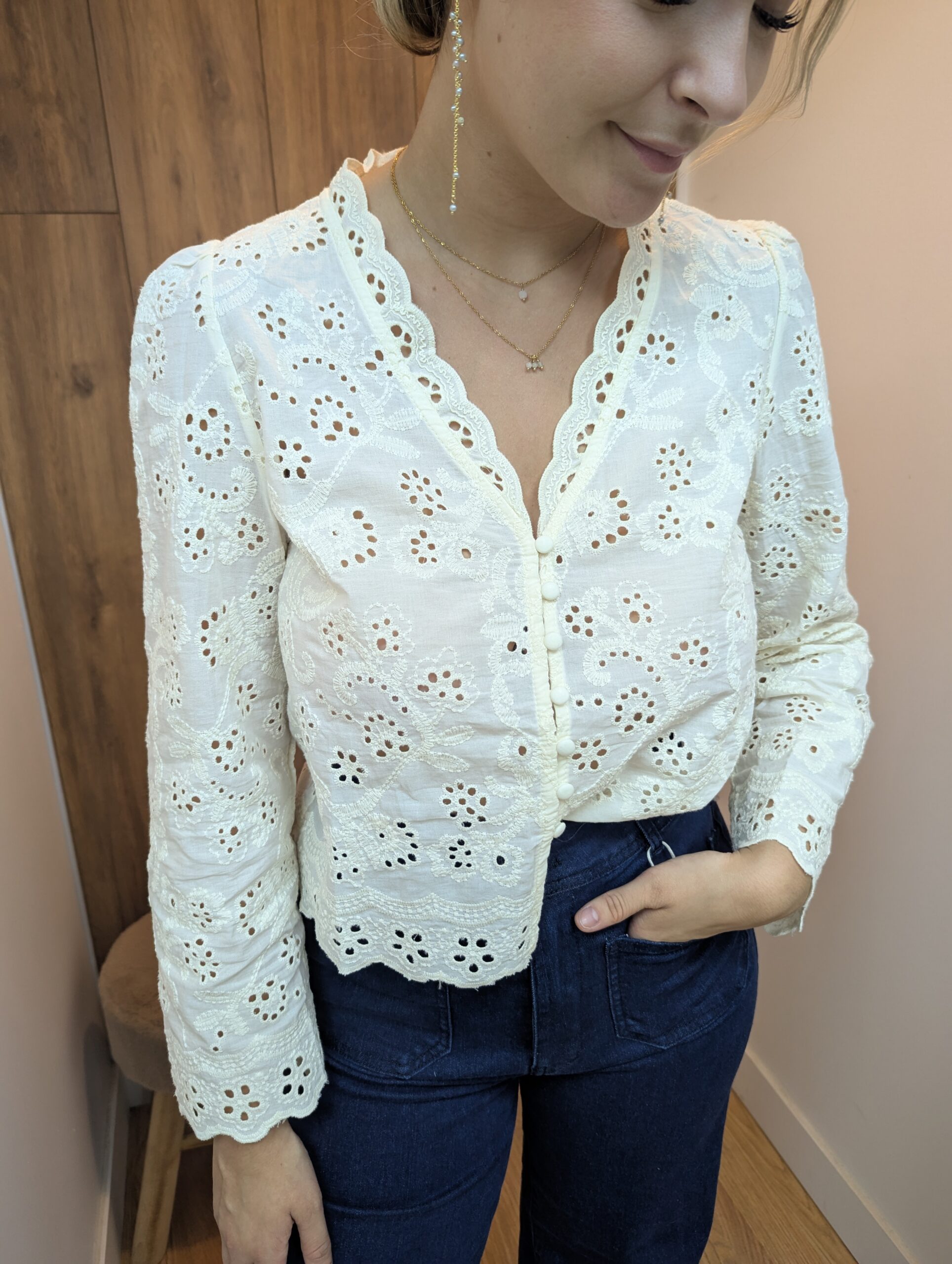 Chemisier court Sandy Ivoire avec broderies de la marque Ycoo