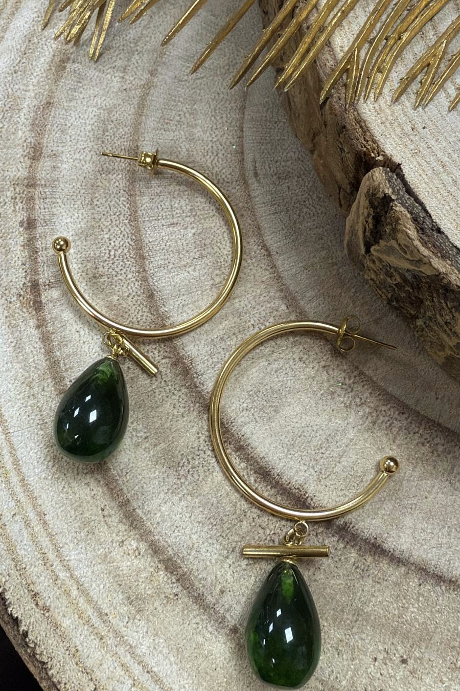 boucles d'oreilles créoles acier inoxydable doré à l'or fin pierre naturelle malachite marque OMACOO