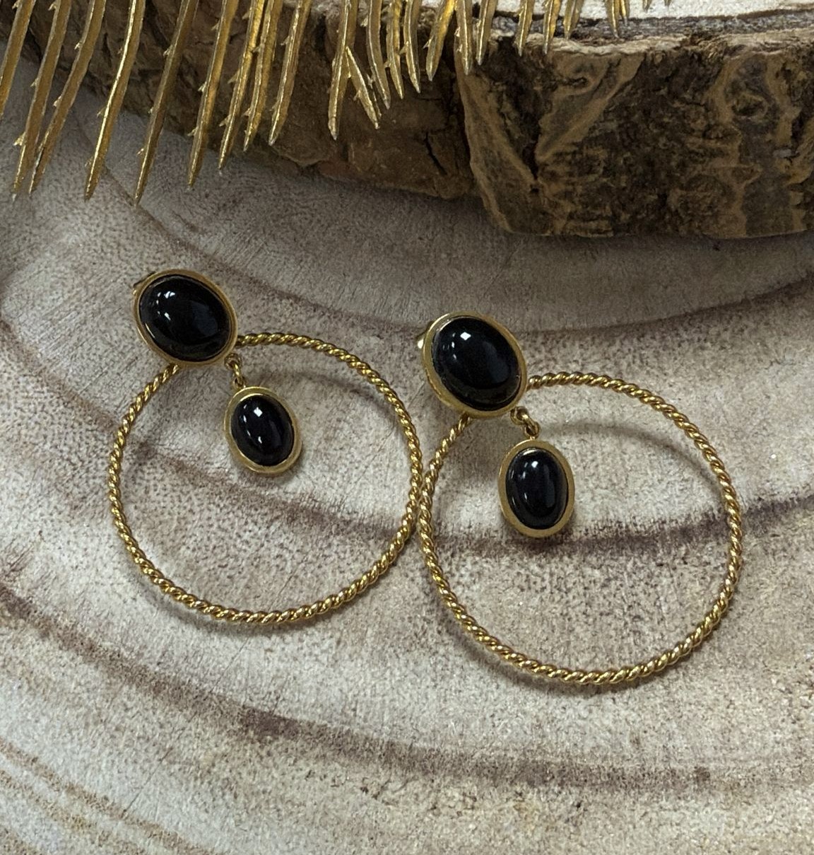 boucles d'oreilles onyx acier inoxydable doré marque OMACOO