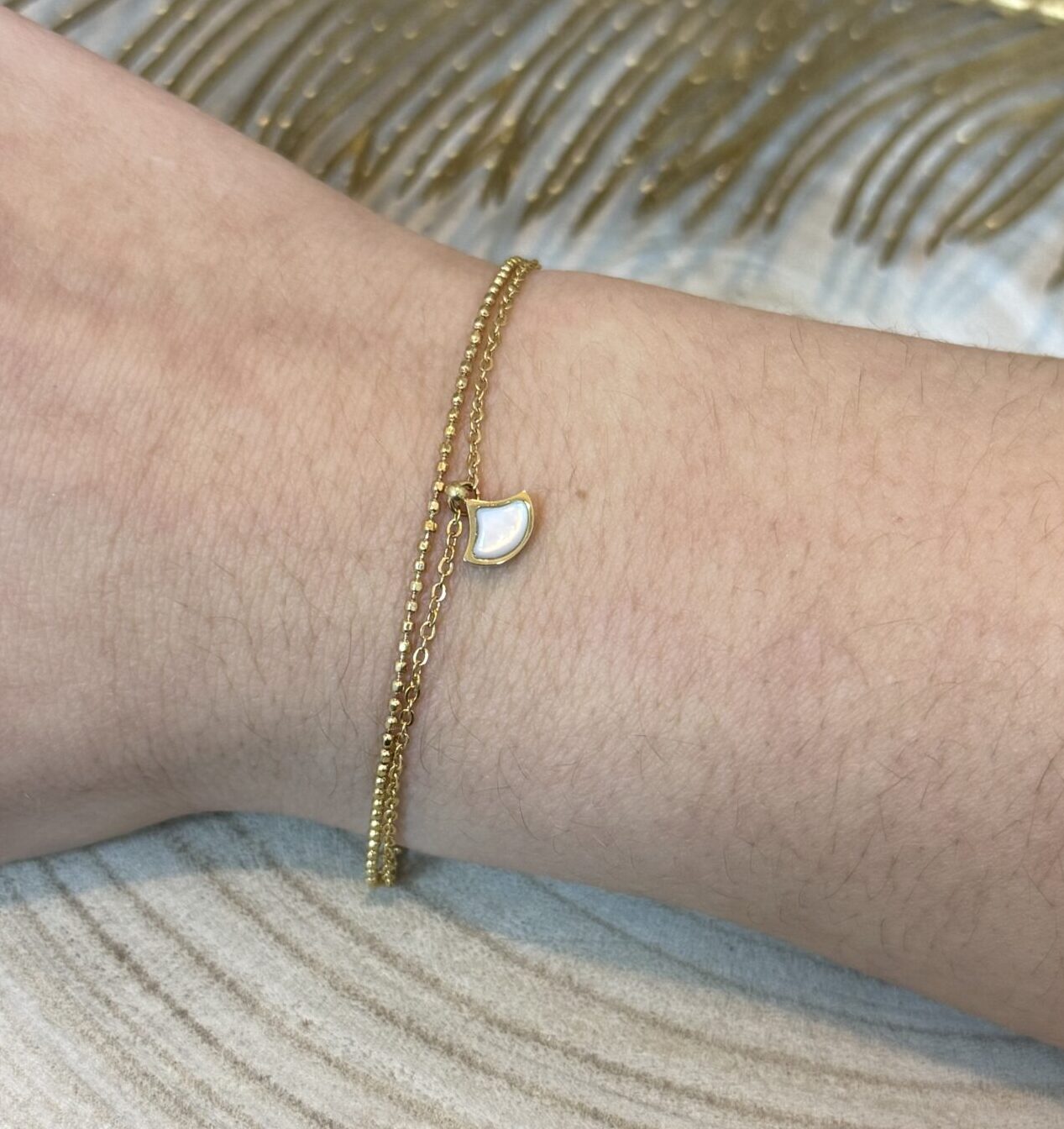 Bracelet multi-rangs jinko pierres naturelles marque omacoo nacre